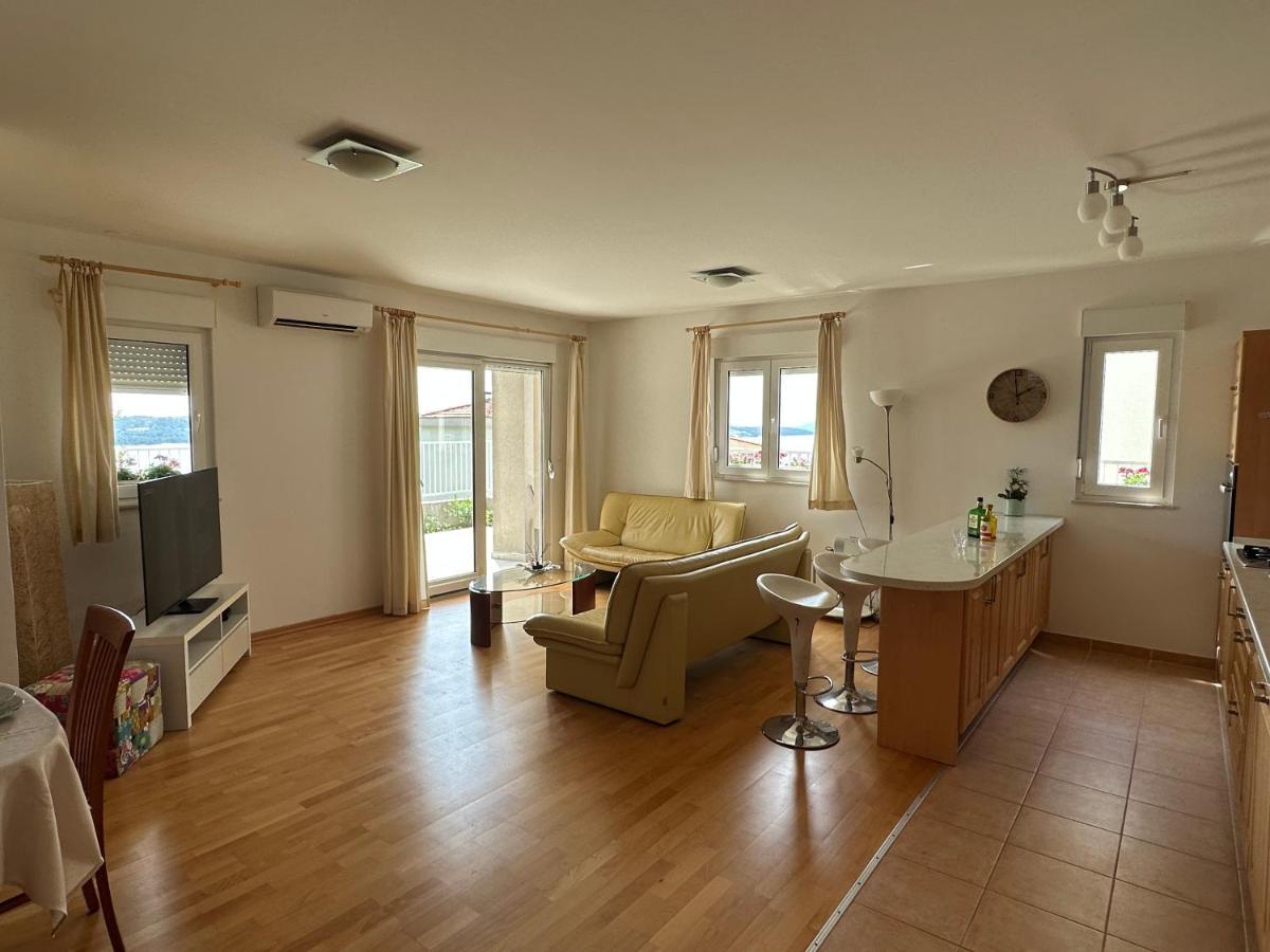 Aurora Luxury Apartment Трогір Екстер'єр фото
