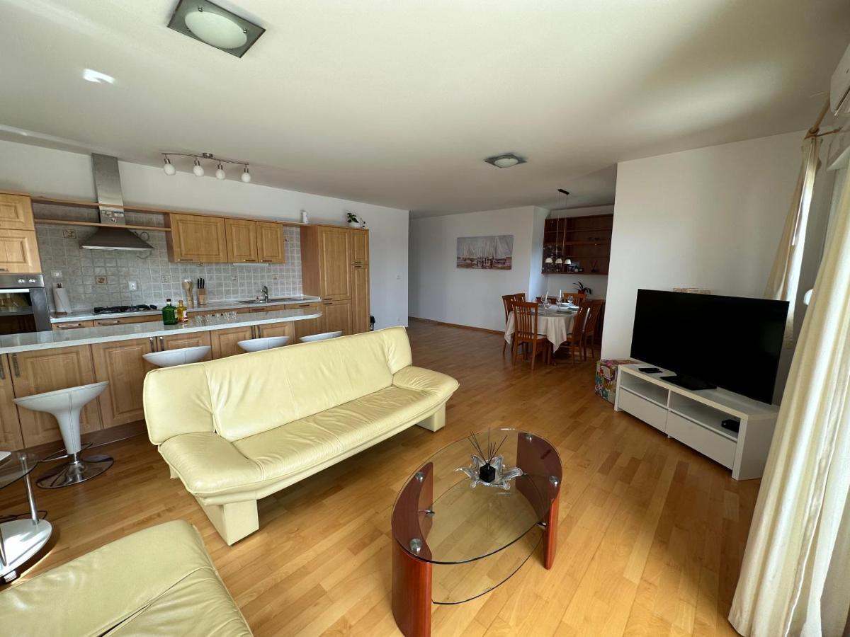 Aurora Luxury Apartment Трогір Екстер'єр фото
