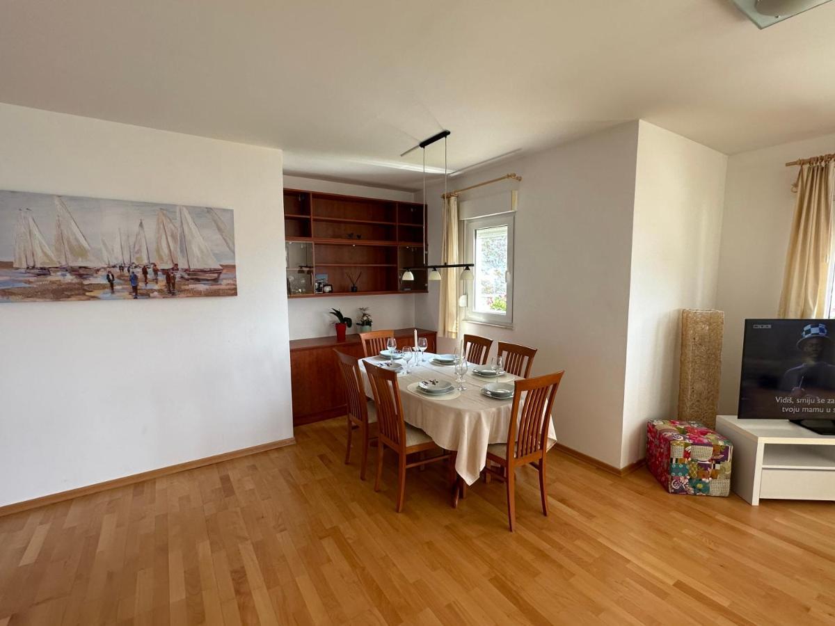Aurora Luxury Apartment Трогір Екстер'єр фото
